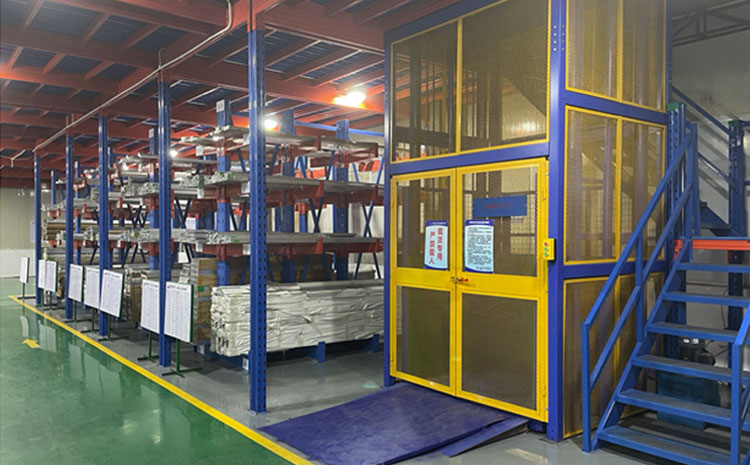 翰勝金屬專(zhuān)業(yè)從事液冷板、散熱片, 散熱系統(tǒng)深度定制化研發(fā)和生產(chǎn).jpg