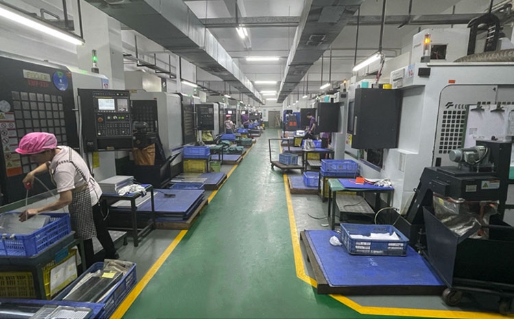 翰勝金屬專(zhuān)業(yè)從事液冷板、散熱片, 散熱系統(tǒng)深度定制化研發(fā)和生產(chǎn).jpg