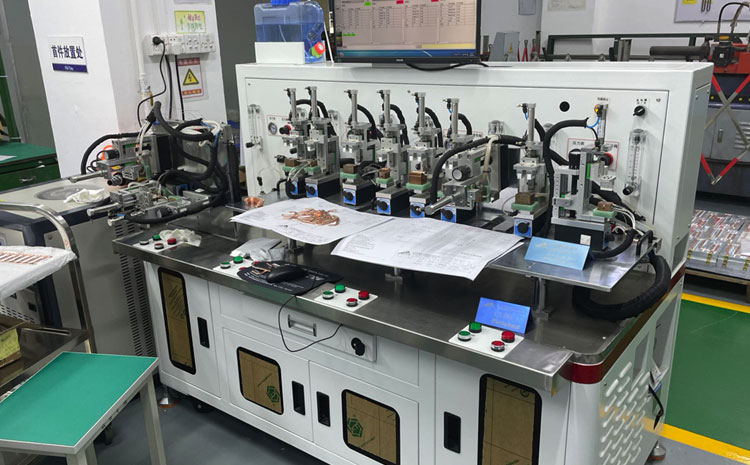 翰勝金屬專(zhuān)業(yè)從事液冷板、散熱片, 散熱系統(tǒng)深度定制化研發(fā)和生產(chǎn).jpg